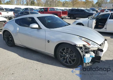 2016 Nissan 370Z Base z USA, uszkodzony, nr VIN JN1AZ4EH3GM934305